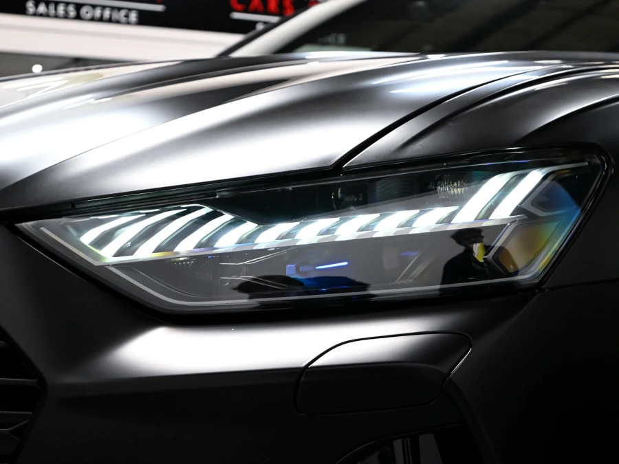 Audi RS6 Avant 4L Null Black #8