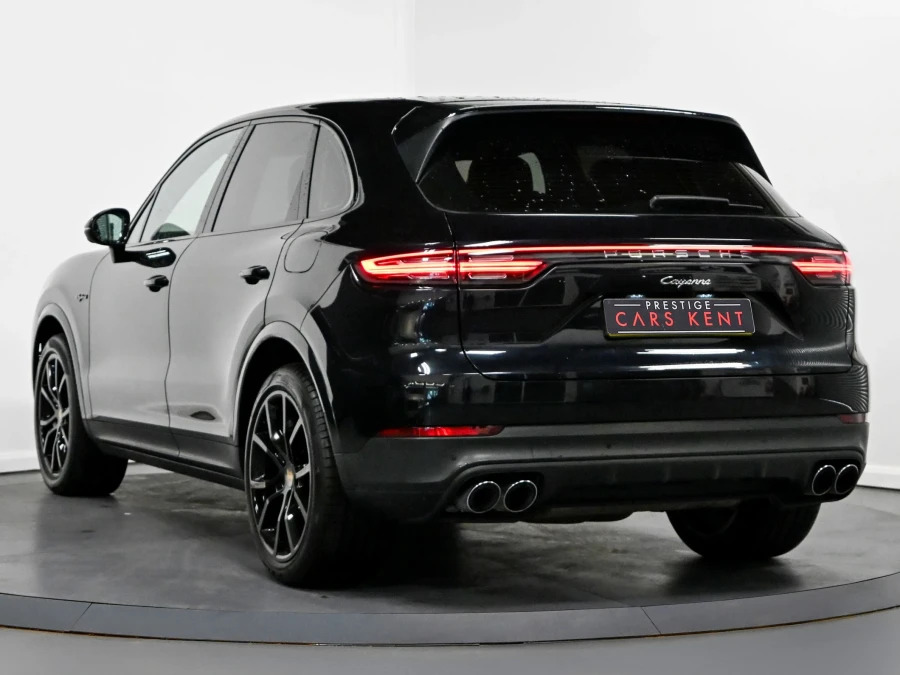 Porsche Cayenne 3.0 V6 E-hybrid 17.9Kwh Suv Plug-in Hyb Black #3