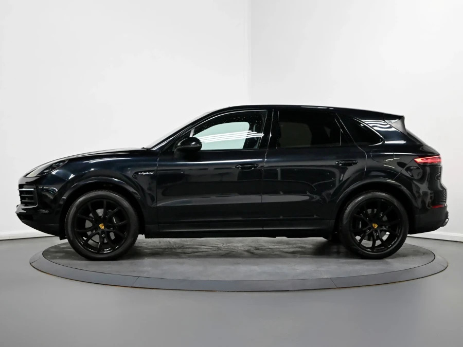 Porsche Cayenne 3.0 V6 E-hybrid 17.9Kwh Suv Plug-in Hyb Black #4