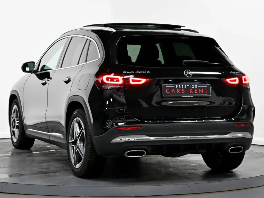 Mercedes-Benz GLA Class 2.0 Gla220d Amg Line Premium Plus Suv WO71HZN Black #3