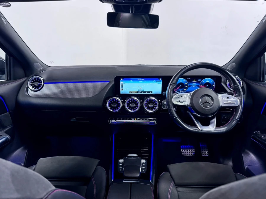 Mercedes-Benz GLA Class 2.0 Gla220d Amg Line Premium Plus Suv WO71HZN Black #2