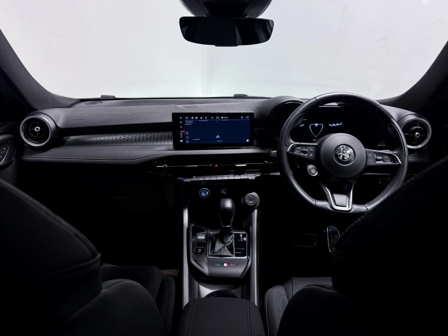 Alfa Romeo Tonale 1.3 Phev 280 At Q4 Ti Black #2