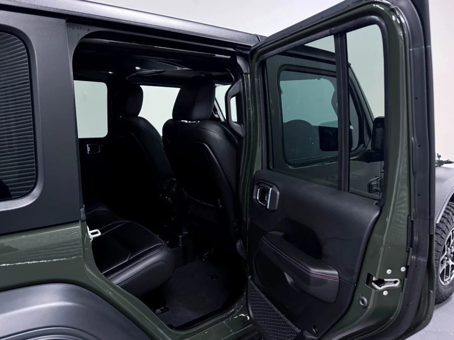 Jeep Wrangler Rubicon Unlimited #7