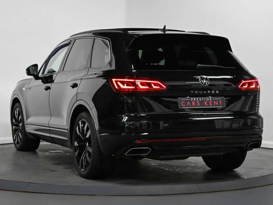 Volkswagen Touareg 3.0 Tsi V6 Black Edition Suv Tiptronic Black #3