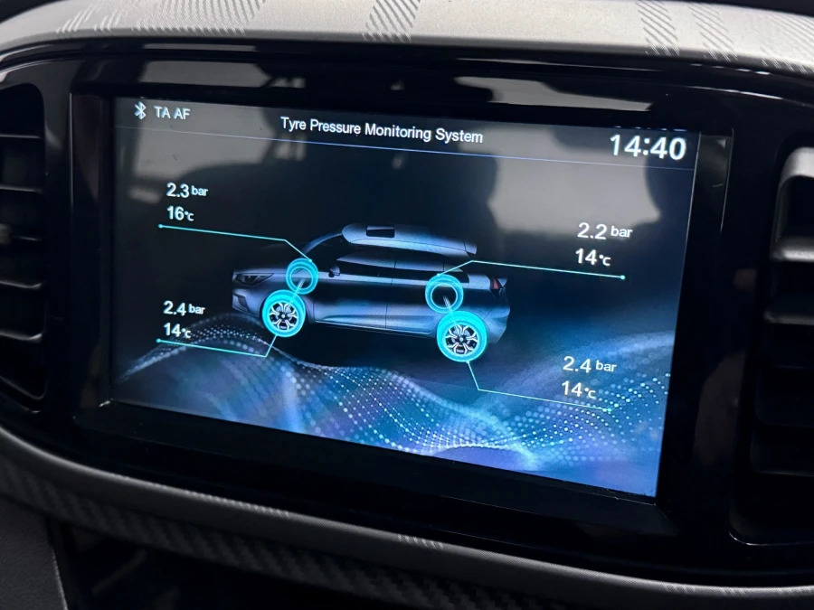 MG MG3 3 Exclusive Nav Vti-tech Black #32