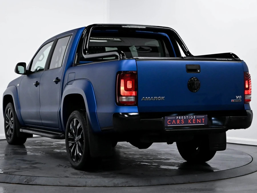 Volkswagen Amarok 3.0 Tdi V6 Black Edition Pickup Double Cab Die Blue #3
