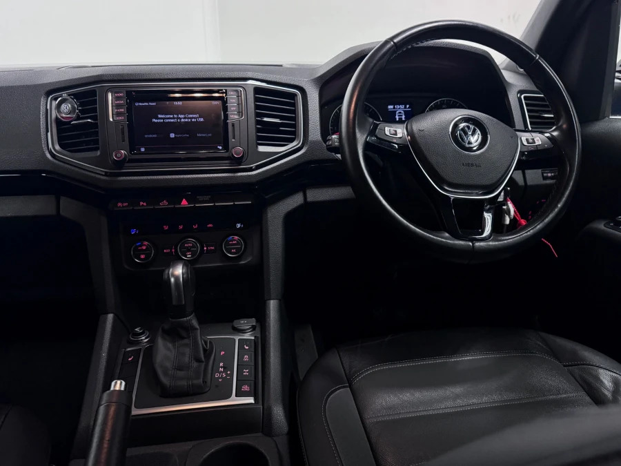 Volkswagen Amarok 3L Black Edition Blue #11