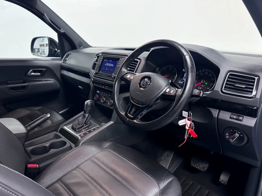 Volkswagen Amarok 3L Black Edition Blue #19