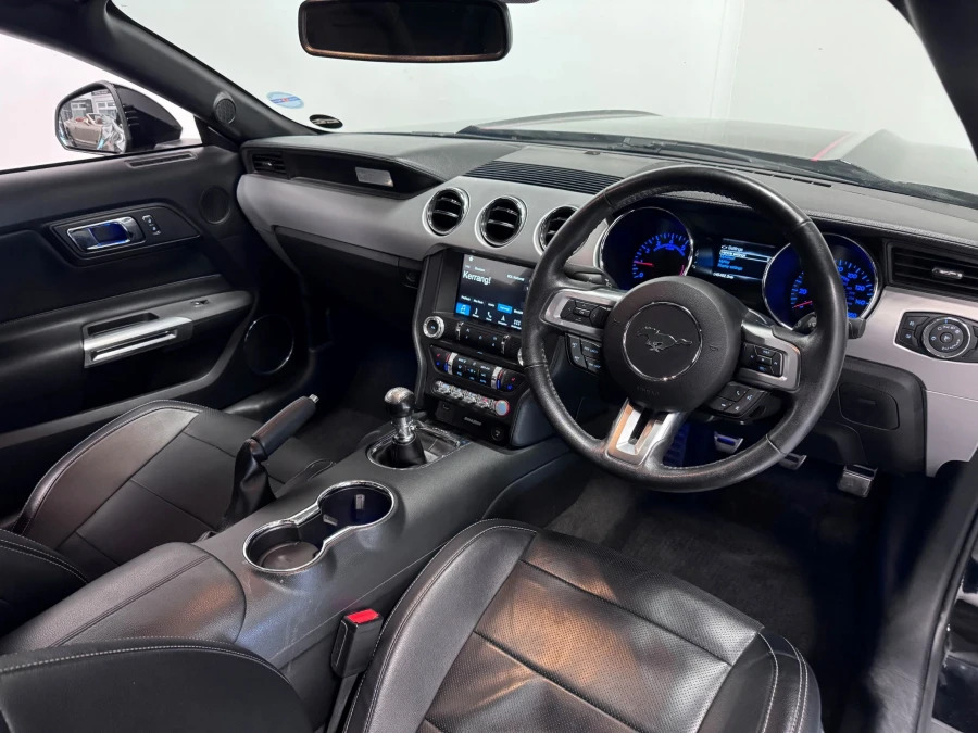 Ford Mustang 2.3T Ecoboost Convertible Euro 6 HV18XEZ Black #2