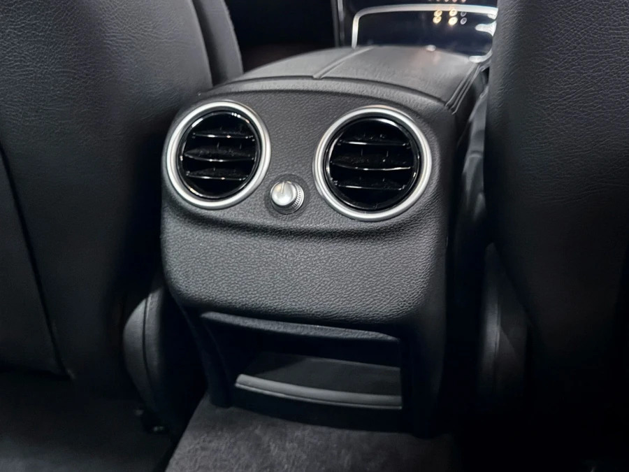 Mercedes-Benz C Class C Class Blue #9