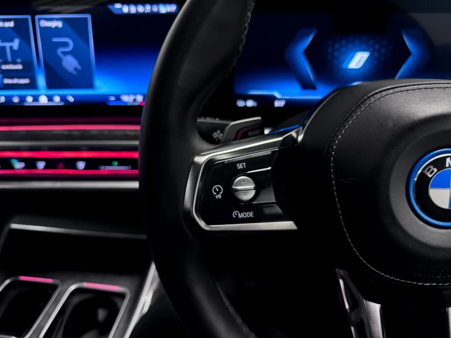 BMW i7 I7 Xdrive60 Excellence #9