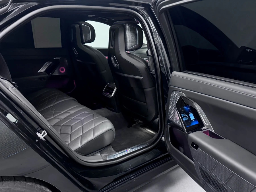 BMW i7 I7 Xdrive60 Excellence #23