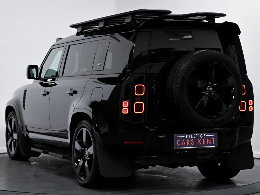 Land Rover Defender 110 2.0 P400e 15.4Kwh X-dynamic Hse Suv Plu Black #3