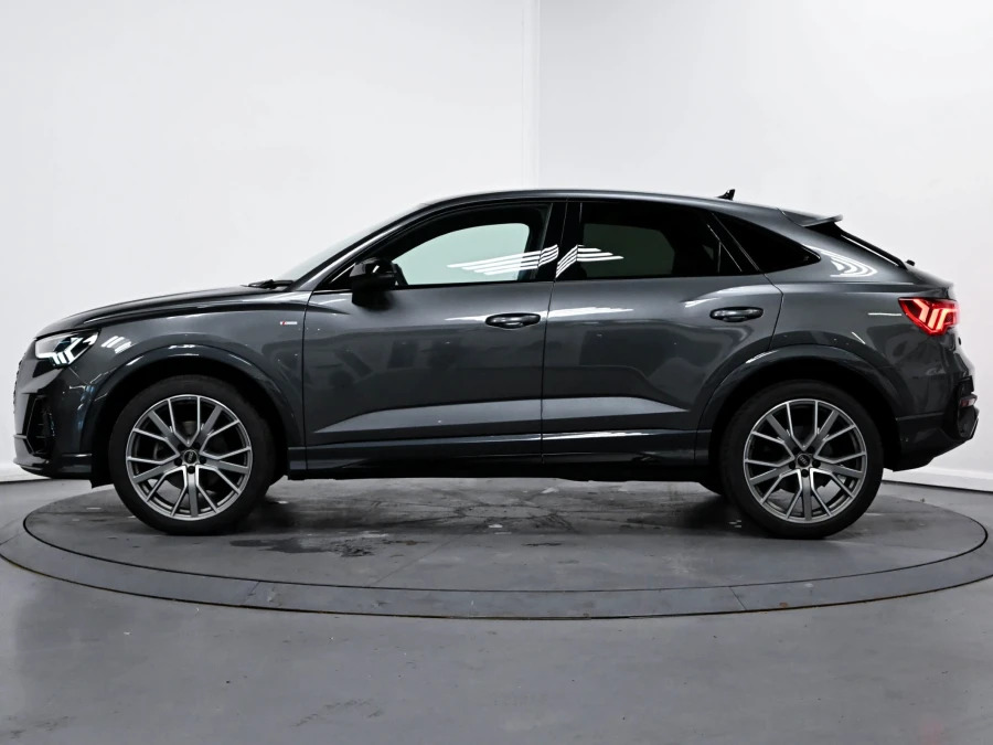 Audi Q3 1.5 Tfsi Cod 35 Black Edition Sportback SH24HGL Grey #4