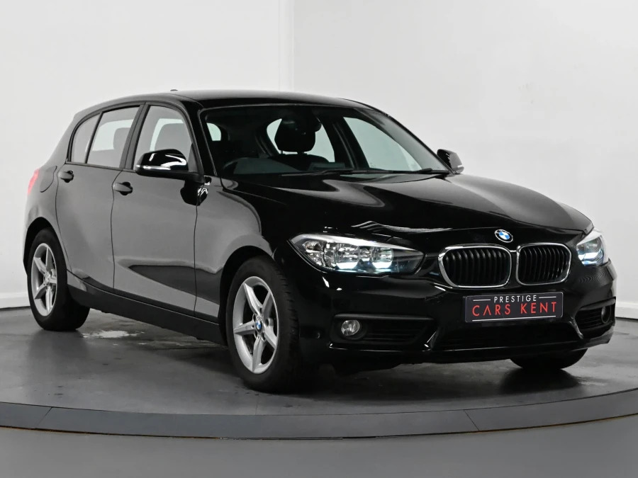 BMW 1 Series 118D Se 5-Door Black