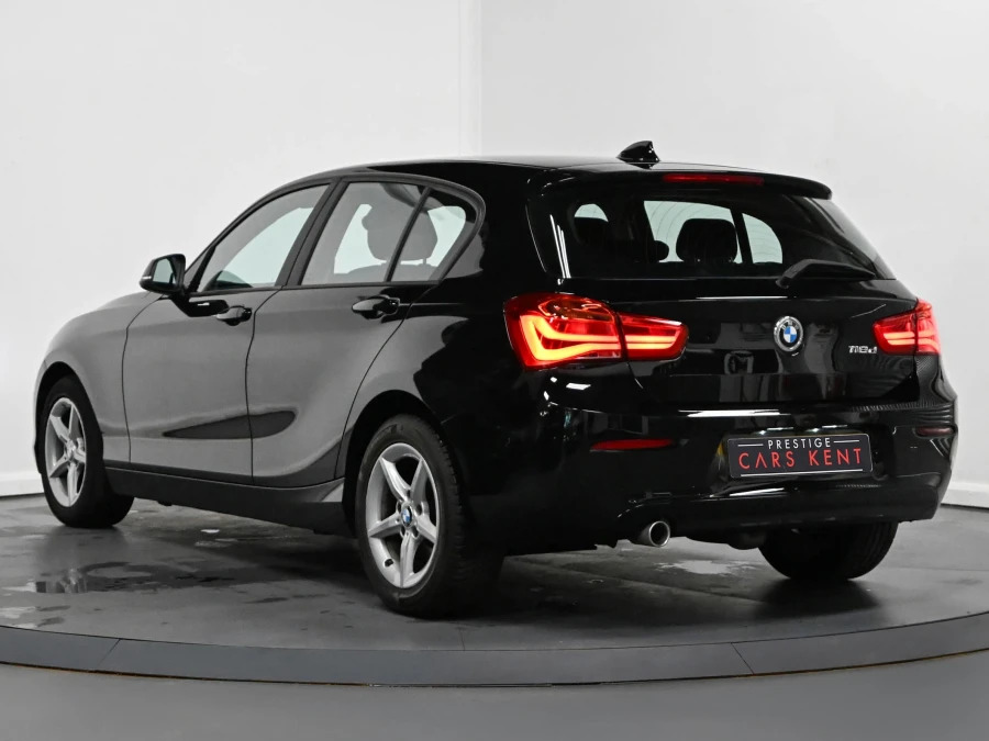 BMW 1 Series 118D Se 5-Door KF19MZV Black #3