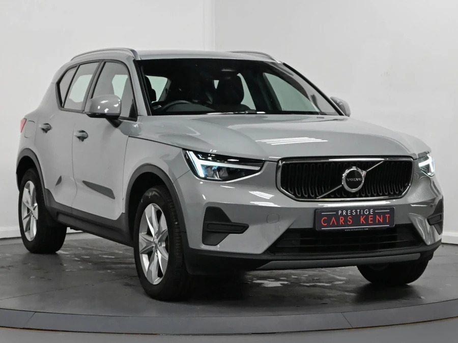 Volvo XC40 Core B3 163 Hp Grey