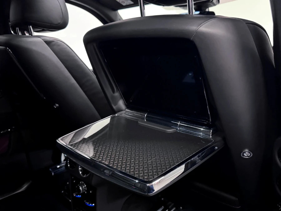 Rolls-Royce Cullinan Cullinan Black Badge Black #32