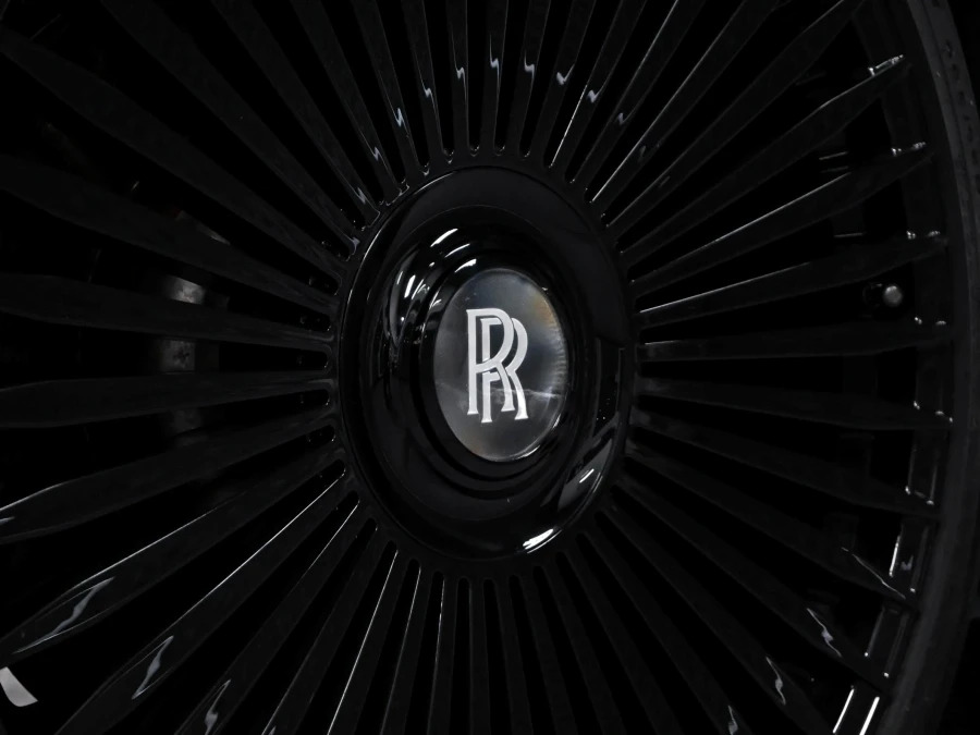 Rolls-Royce Cullinan Cullinan Black Badge Black #7