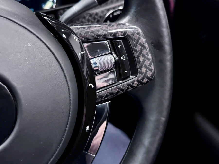 Rolls-Royce Cullinan Cullinan Black Badge Black #46