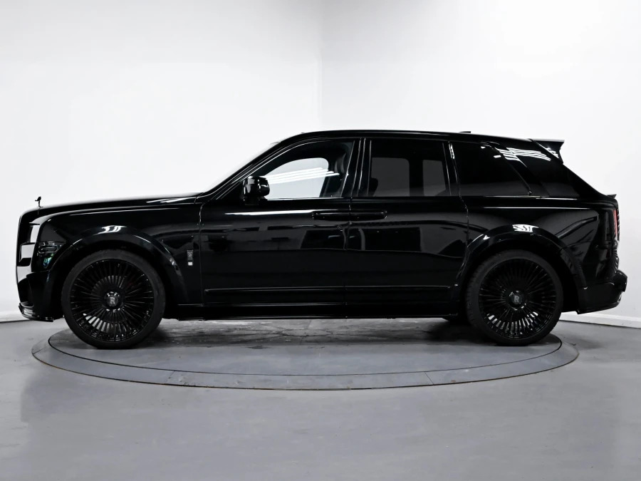 Rolls-Royce Cullinan 6.75 V12 Black Badge Suv 4Wd Euro Black #4