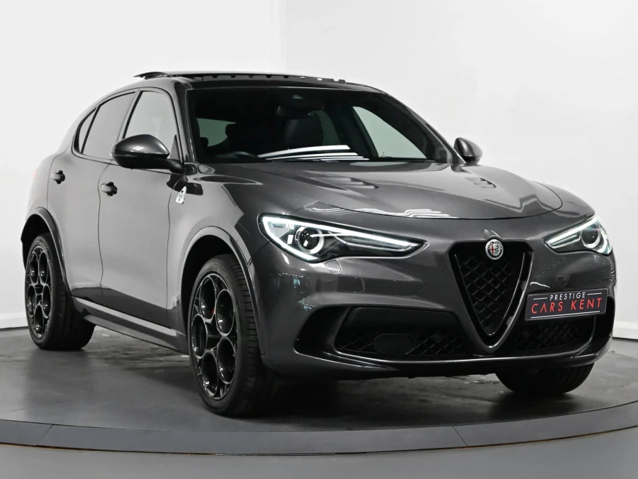 Alfa Romeo Stelvio 2.9 V6 Bi-turbo 510Hp Quadrifoglio Grey