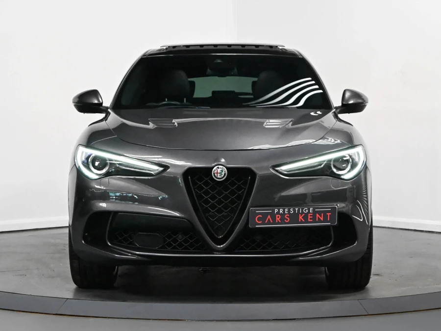 Alfa Romeo Stelvio Sprint #15