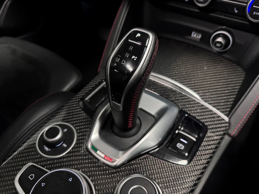 Alfa Romeo Stelvio Sprint #34