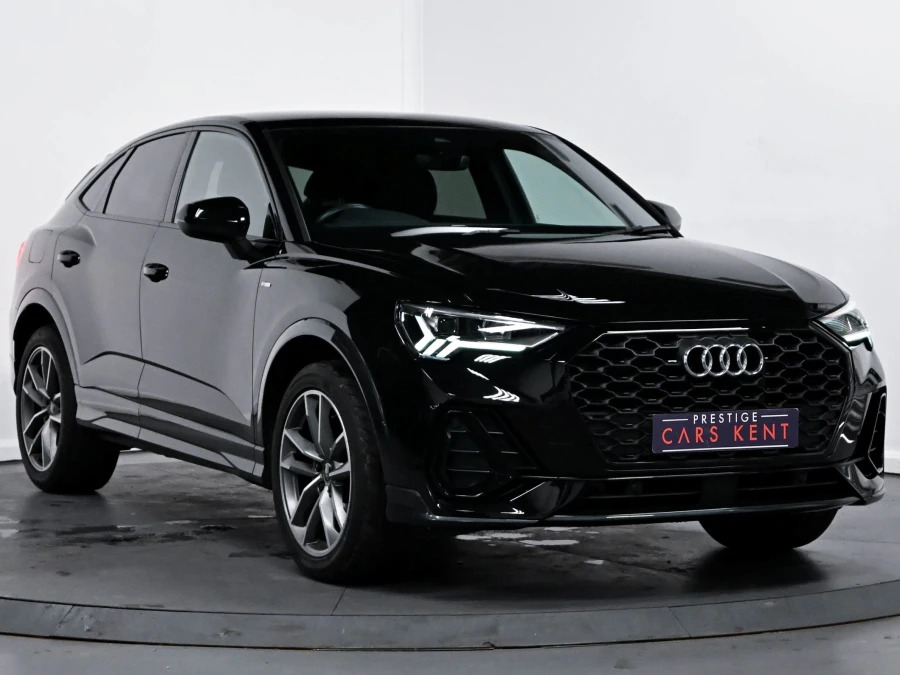 Audi Q3 1.5 Tfsi Cod 35 Black Edition Sportback Black