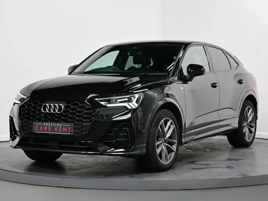 Audi Q3 1.5 Tfsi Cod 35 Black Edition Sportback YC23UAB Black #5