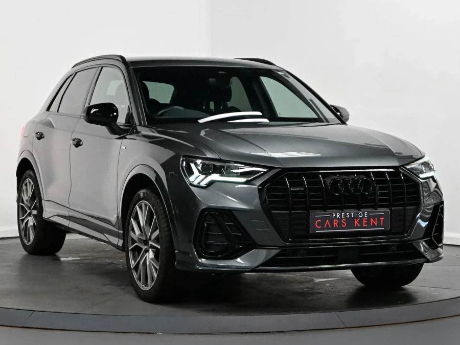 Audi Q3 2.0 Tdi 40 Black Edition Suv S Tronic Q Grey