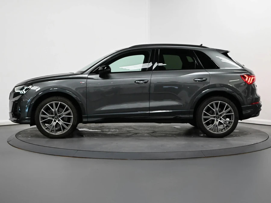 Audi Q3 2.0 Tdi 40 Black Edition Suv S Tronic Q Grey #4