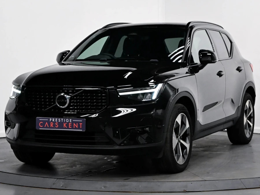 Volvo XC40 Plus B4 197 Hp CK72JFE Black #5