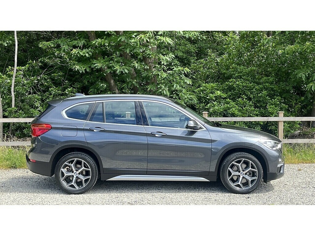 BMW X1 18I Xline Black #3