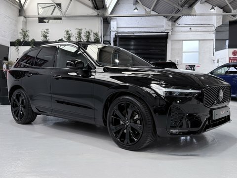 Volvo XC60 B5 Ultra Black RJ25YAW Black #6