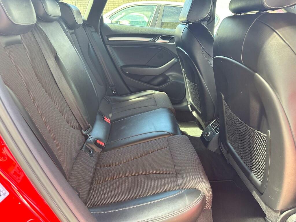 Audi A3 Hatchback 2.0 Tdi Black Edition Sportback S Tronic CF67BBU Red #4