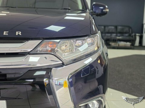 Mitsubishi Outlander 2.2 Di-d 4 Blue #6