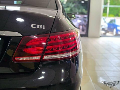 Mercedes-Benz E Class 2.1 E250 Cdi Black #6