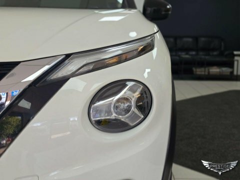 Nissan Juke 1.0 Dig-t Acenta FV23XYH White #5