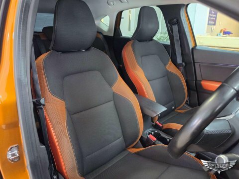 Renault Captur 1.0 Tce Iconic Suv Black #70