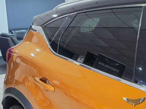 Renault Captur 1.0 Tce Iconic Suv Black #13