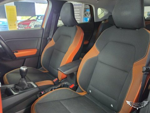 Renault Captur 1.0 Tce Iconic Suv Black #18