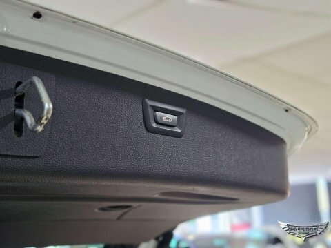 BMW 3 Series 320D Xdrive M Sport White #36
