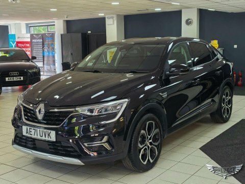 Renault Arkana 1.6 E-tech S Black #2