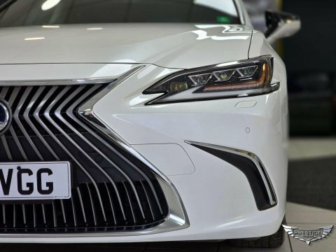 Lexus ES 2.5 300H Takumi White #5
