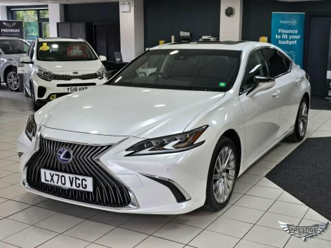 Lexus ES 2.5 300H Takumi White #2