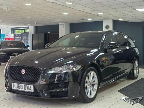 Jaguar XF 2.0I R-sport Sportbrake Black