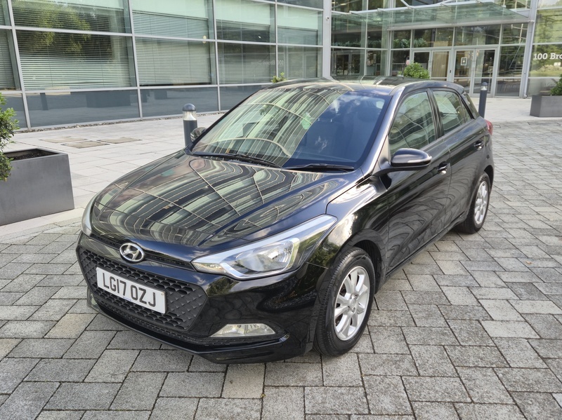 Hyundai I20 1.2 Se Hatchback LG17OZJ Black #2