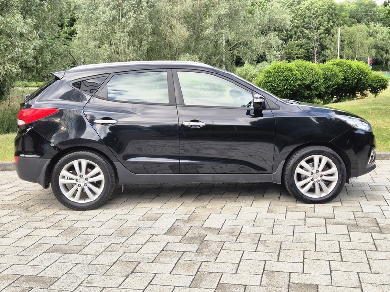 Hyundai Ix35 2.0 Crdi Premium Suv Black #6