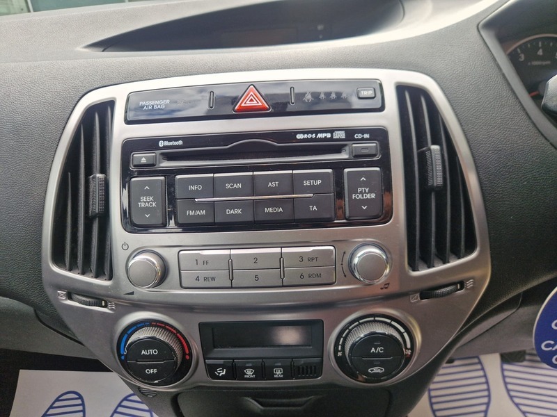 Hyundai I20 1.2 Classic Hatchback White #17
